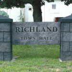 Richland-Pillar-Sign-1024x670-1